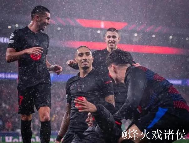 巴萨vs法兰克福：亚马尔、莱万、拉菲尼亚首发，